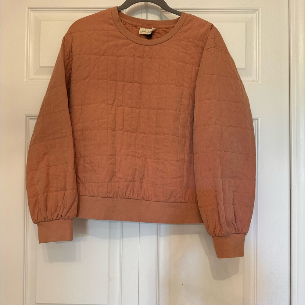 Quilted long sleeve pullover - Picture 5 of 5